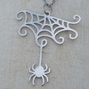❤️ 2/$20 Spiderweb Stainless Steel Necklace